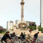 骑谈话——墨西哥城市长骑自行车上班