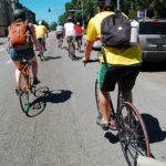 新报告:骑自行车和步行在美国