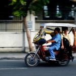 三轮车是空气污染和健康危害的来源在马尼拉。图片由digitalpimp。