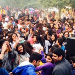 印度古尔冈，一群城市居民在享受拉吉里节。图片由EMBARQ提供。