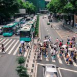 图片故事:在全球第一,深圳引导向100%电动公共汽车舰队