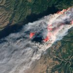 这是什么烟从加州野火看起来像空间