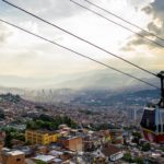 城市转型:在Medellín，地铁电缆以多种方式连接人们