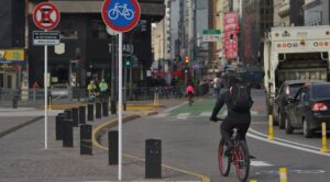 作为COVID-19应对措施的一部分，布宜诺斯艾利斯将自行车网络扩展到主要街道