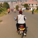 性别如何影响乌干达Portal堡的交通和可达性