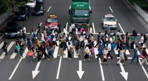 在中国4课增加交通减排抱负