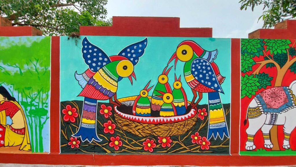 印度奥里萨邦的鸟类壁画